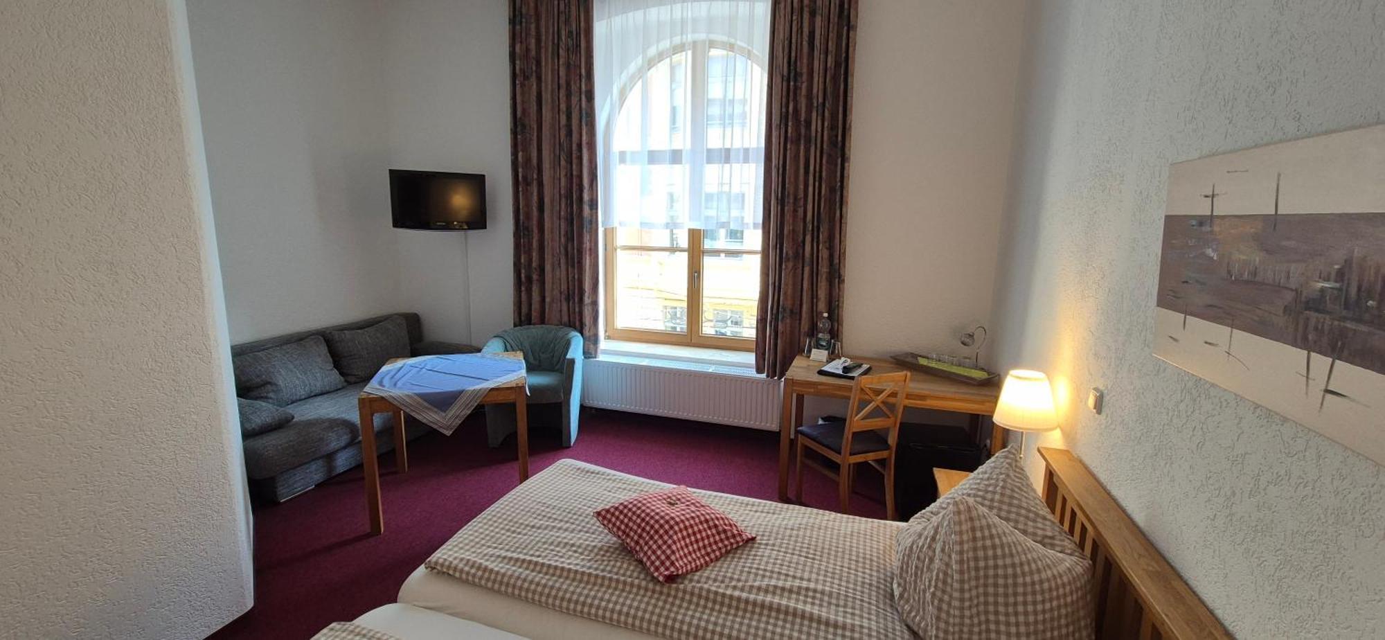 Hotel Meridian Gorlitz Bagian luar foto