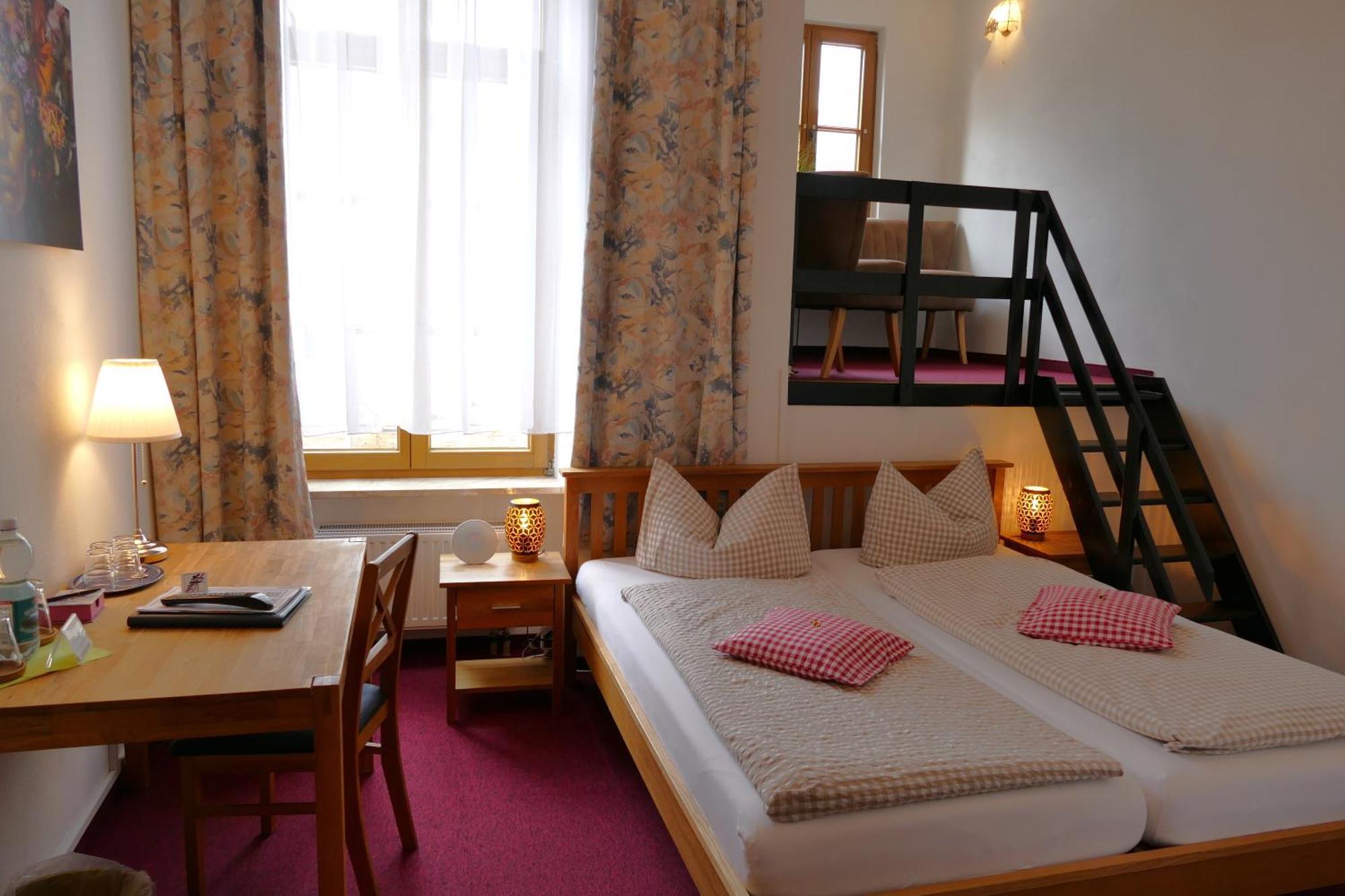 Hotel Meridian Gorlitz Bagian luar foto